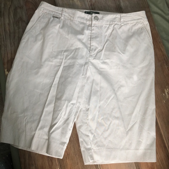 Ralph Lauren pinstriped shorts size 10 - Picture 1 of 6